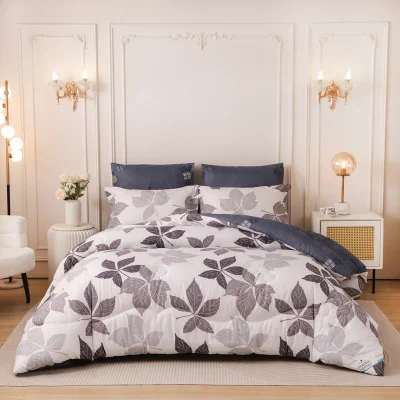 Donetella Printed Duvet Set, Queen Size Fits 180x200 cm - 4-Pcs Bed Set, Brushed Microfiber Fabric - 1 Duvet Cover, 1 Fitted Sheet, 1 Pillow Shams, 1 Pillowcases (Filler Not Included)